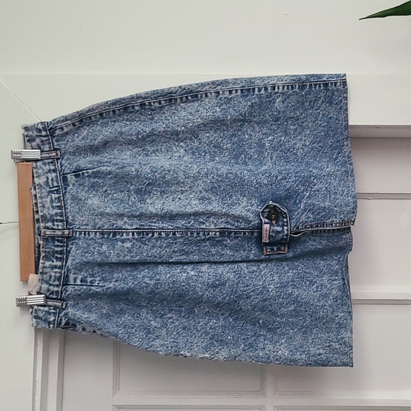 Cimarron Acid Wash Denim Skirt (S) - Picture 3 of 7